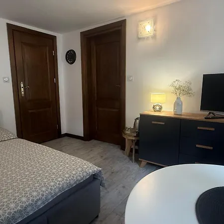 Amadyna Pensionat 3*