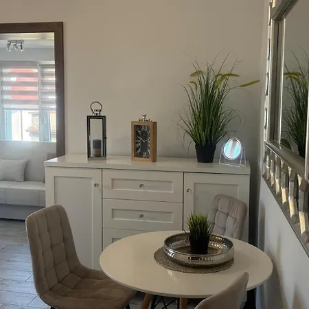 Amadyna Pensionat 3*